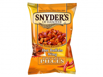 Snyder's of Hanover Hot Buffalo Wing Pretzel Snacks 125g